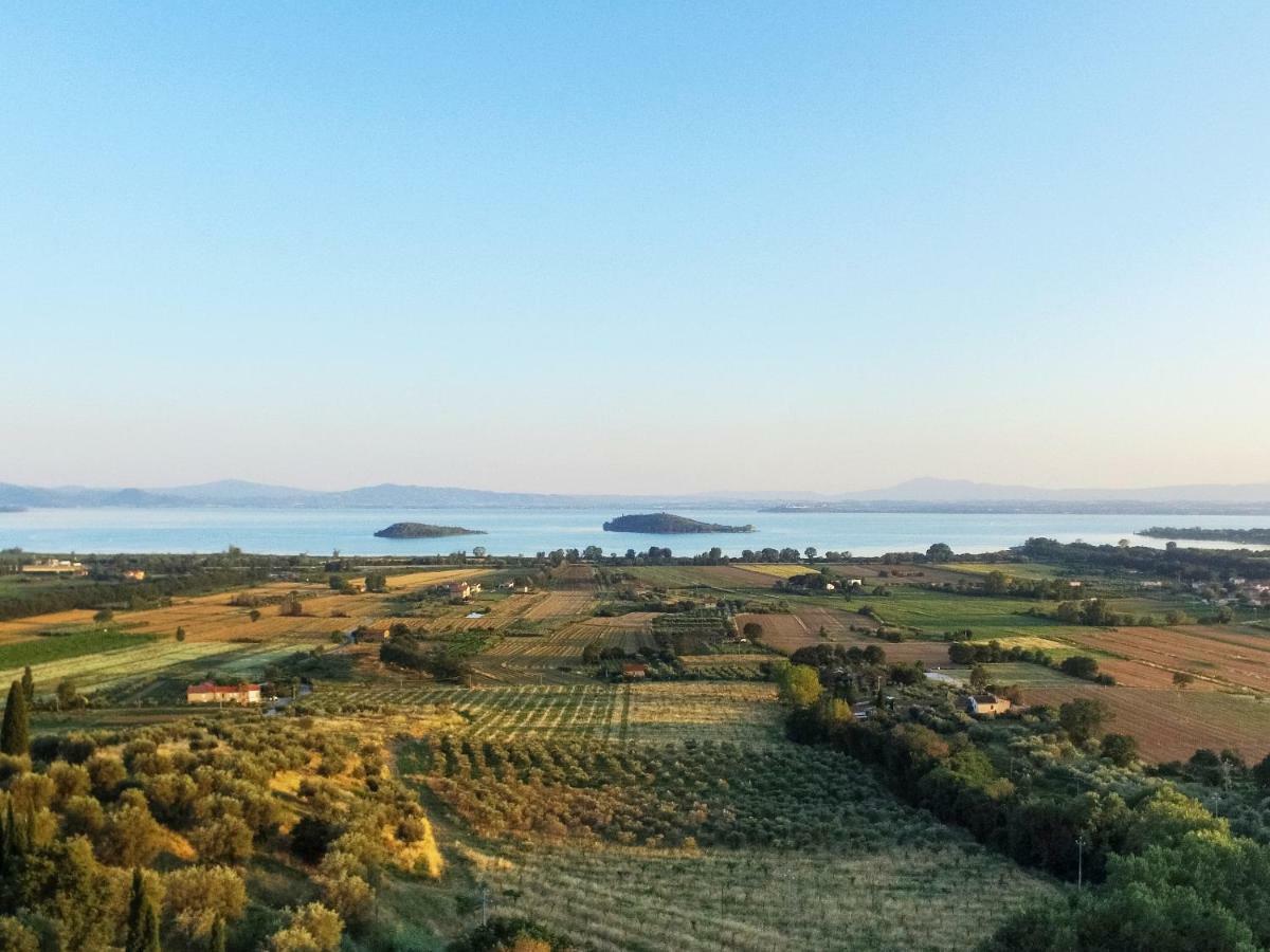 Hotel Relais Borgo Torale Passignano sul Trasimeno Exterior foto