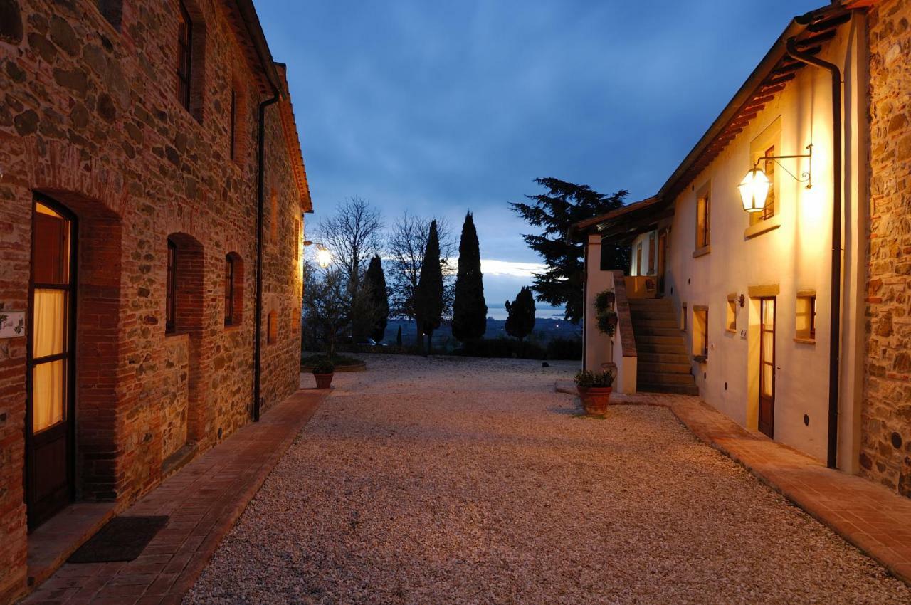 Hotel Relais Borgo Torale Passignano sul Trasimeno Exterior foto